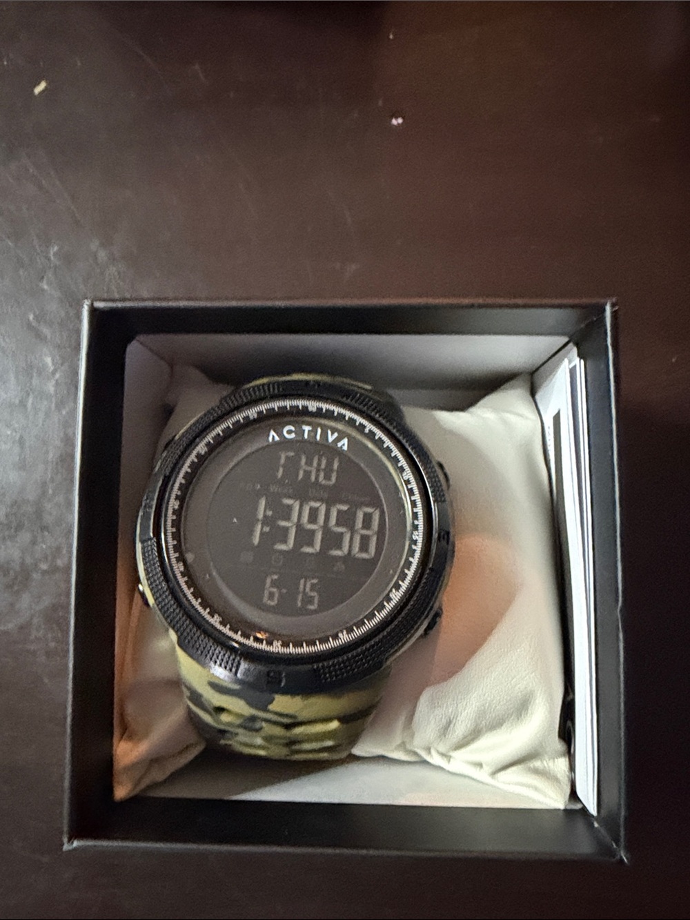Invicta Camo Activa